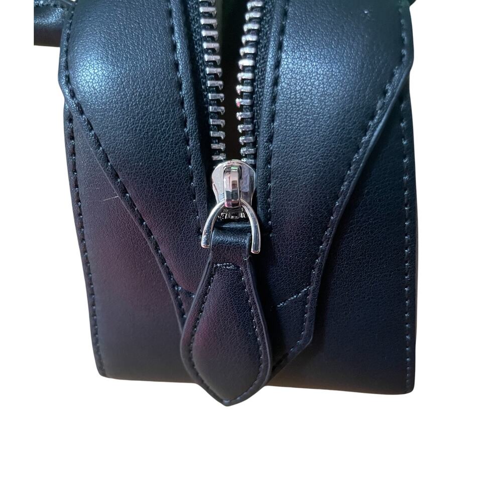 Alaïa Black Teckel Bag - Picture 7 of 10